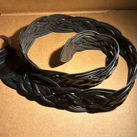 Eddie Bower black leather women’s belt - Picture 8 of 8